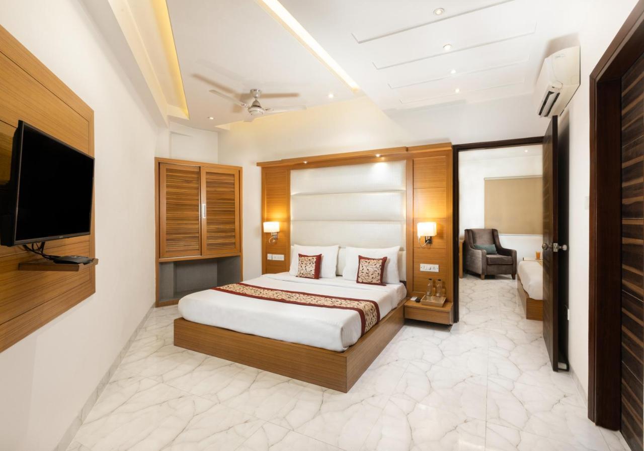 Hotel Star By Star Group- Near Delhi Airport New Delhi Exterior photo