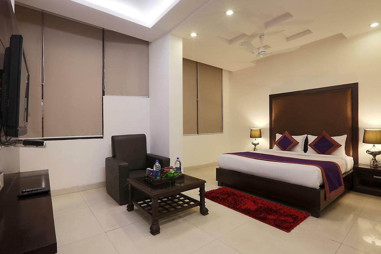 Hotel Star By Star Group- Near Delhi Airport New Delhi Exterior photo